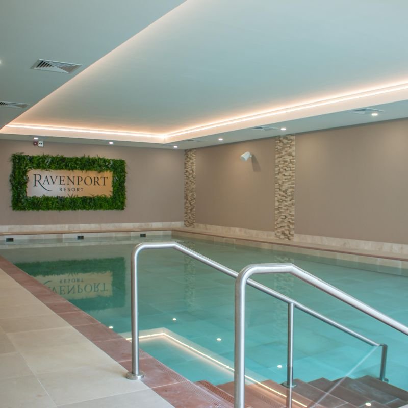 15m Heated Swimming Pool (2)